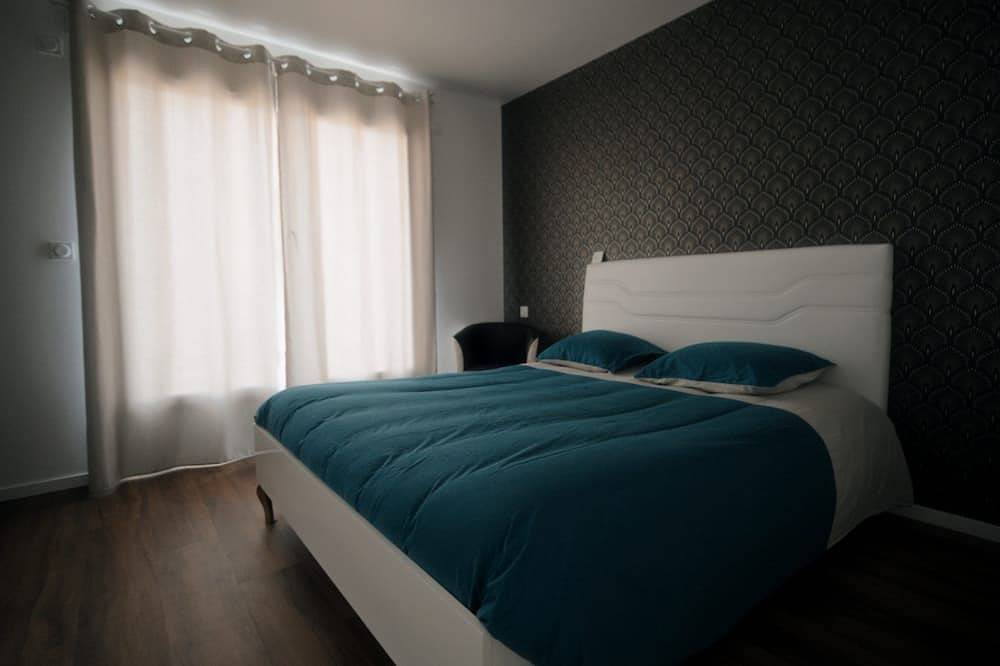 Villa Contemporaine Neuve Et Spacieuse in Pont-du-Château, Région de Clermont-Ferrand