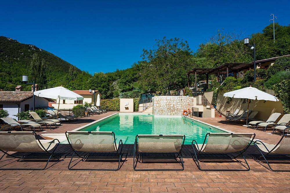 Apartment in Umbria with Pool and Sauna in Foligno, Perugia Province
