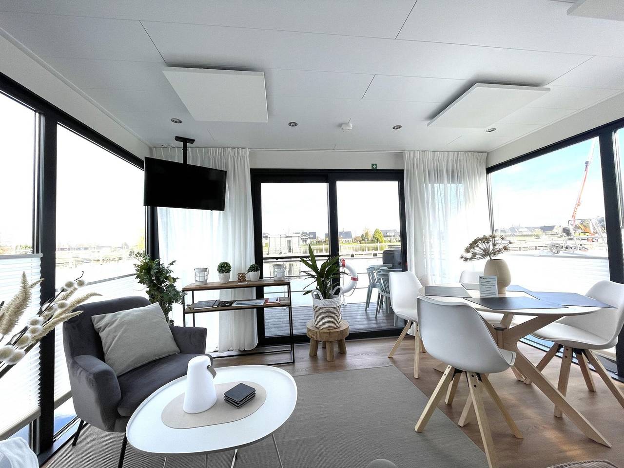 Ferienhaus für 4 Personen mit Garten in Lemmer, Ijsselmeer