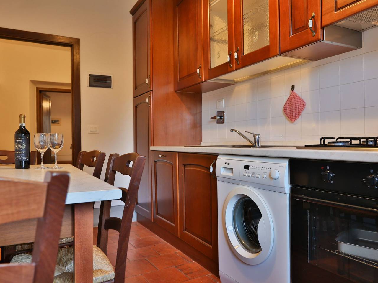 Appartamento intero, Schönes Apartment mit 2 Schlafzimmern und 2 Bädern in Vaggio, Reggello