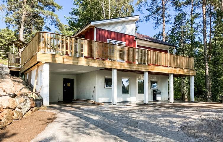 Ferienhaus für 6 Personen, mit Terrasse und Garten in Sjöbo und Umgebung