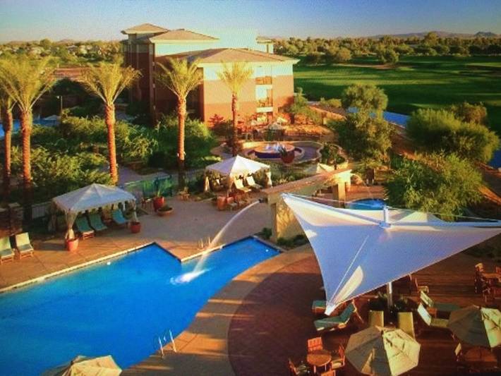 Villa für 4 Personen, mit Balkon und Whirlpool sowie Sauna und Pool in Phoenix