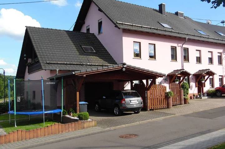 Ferienhaus für 6 Personen, mit Terrasse