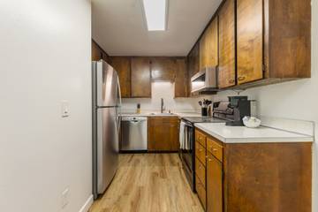 Vacation Rental for 4 Guests in Picnic Point-North Lynnwood, Snohomish County, Picture 2