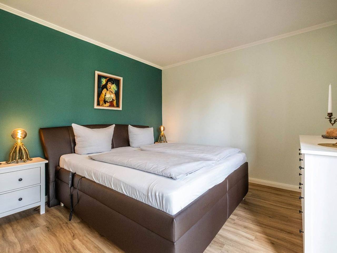 Ganze Ferienwohnung, Hooger Weg Wohnung 4 - Ferienwohnung mit Garten für Sie und Ihren Vierbeiner in Büsum, Nordseeküste