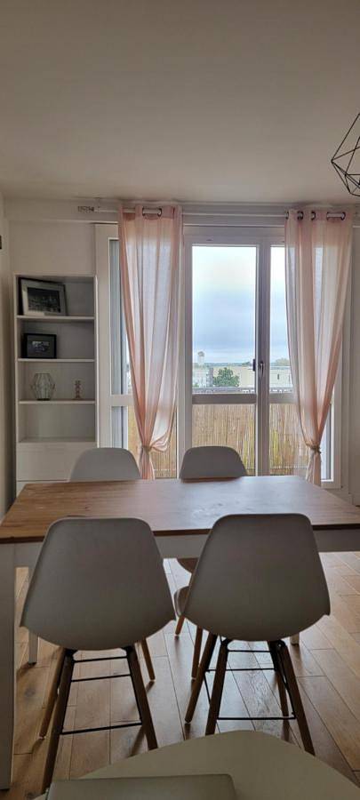Gîte pour 2 personnes, avec balcon à Fontenay-le-Fleury