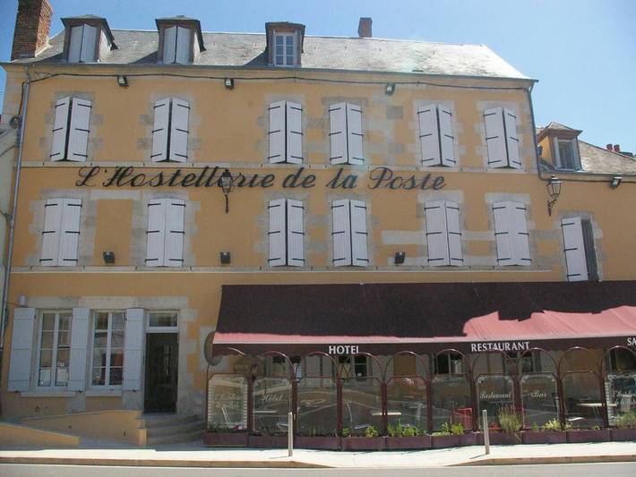 Hôtel pour 2 personnes, avec terrasse, animaux acceptés à Clamecy - 2