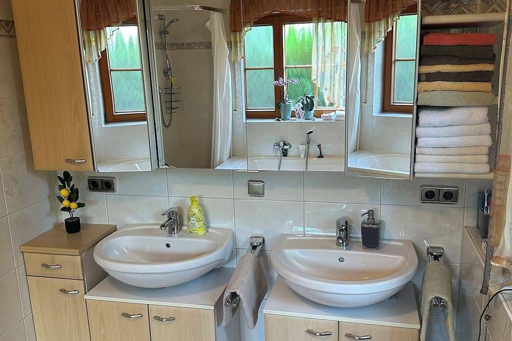 Ganze Wohnung, Ferienhaus Lauger in Heroldsbach, Oberfranken
