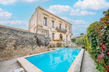 Location de vacances pour 8 personnes, avec jardin à Castries