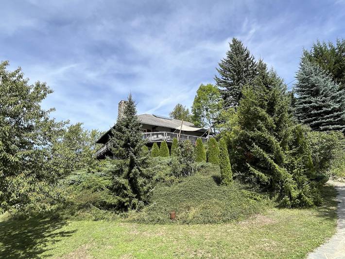 Maison de vacances pour 12 personnes, avec terrasse et sauna ainsi que piscine et jacuzzi, animaux acceptés