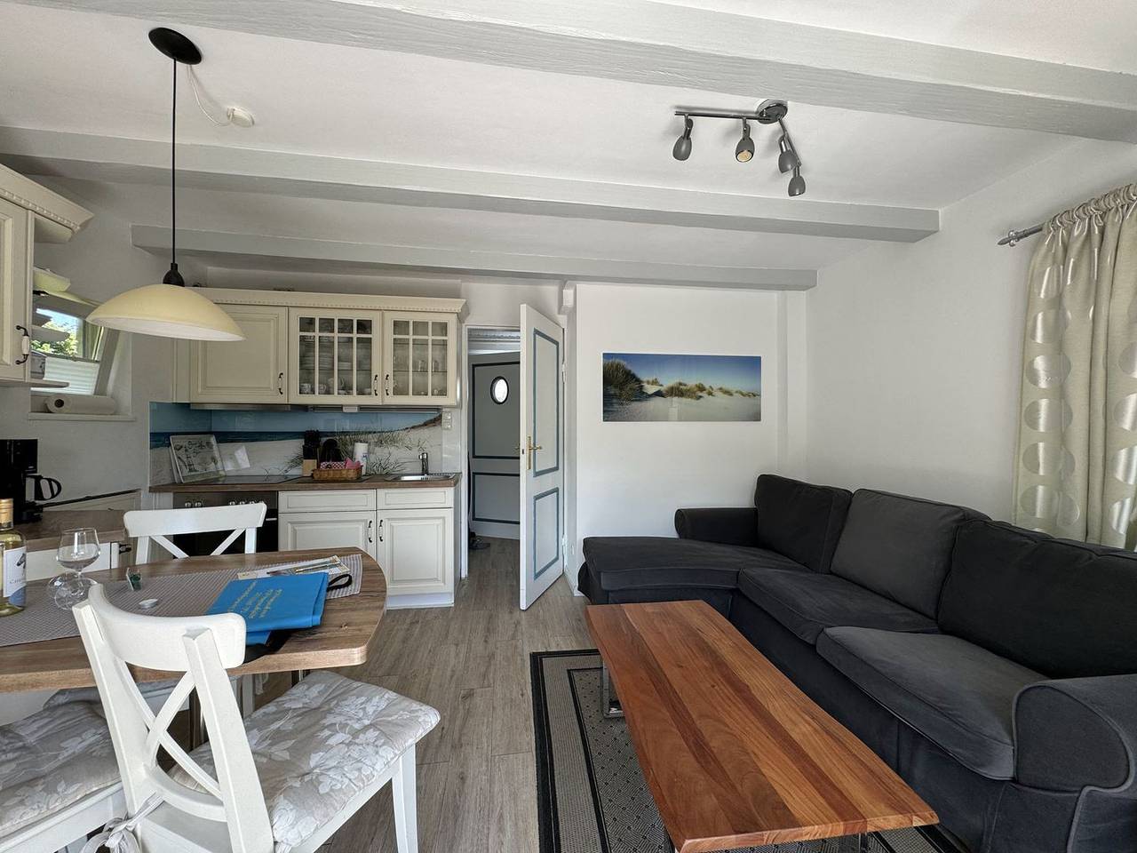 Lütt Hüs 2 – Exklusives Reetdach-Ferienhaus (ca. 60 m²) für 4 Personen in Nordfriesische Inseln (Schleswig-Holstein), Wenningstedt