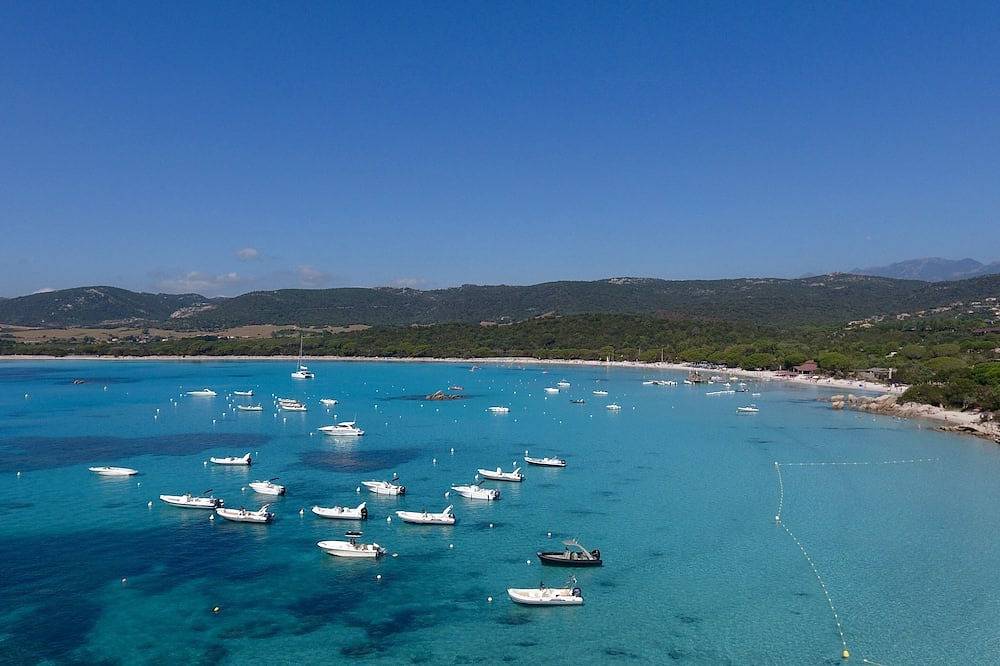 Appartamento intero, Prenota Le Tue Vacanze Estive a Porto Vecchio. Santa Giulia Vista mare.150 m spiaggia in Santa Giulia, Porto Vecchio