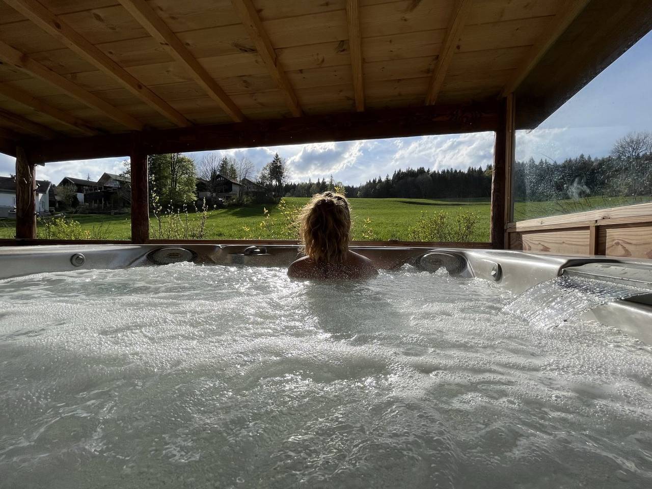 Chalet Bellevue & Jacuzzi in Mouthe-Lac et Mont d’Or, Jura Francais