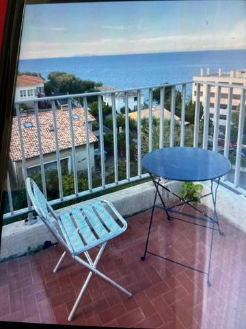 Gîte pour 2 personnes, avec terrasse et vue à Ville-di-Pietrabugno
