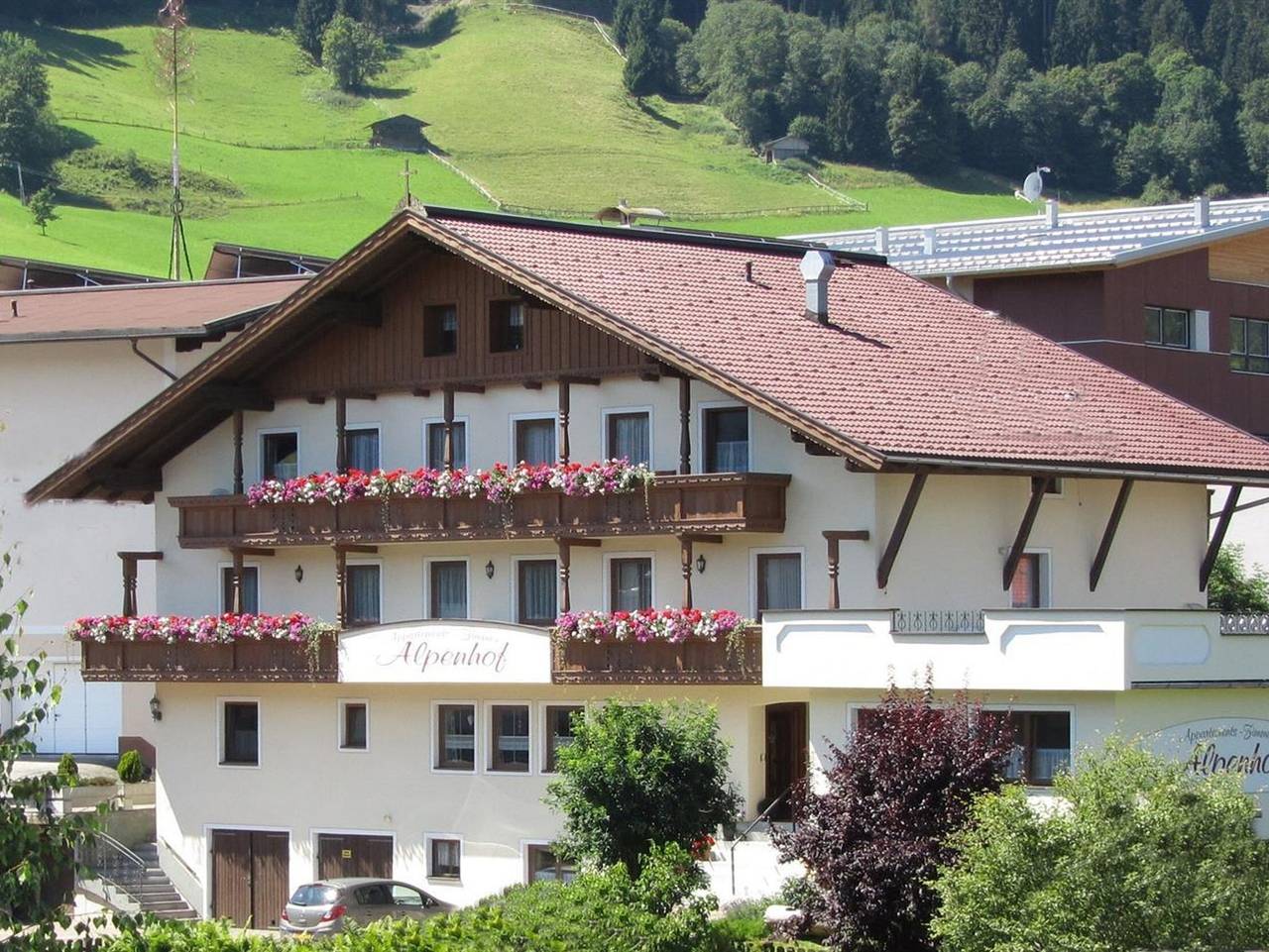 Ganzes Studio, Appartements Alpenhof - Studio, Dusche, Wc, straßenseitig in Niederau, Wildschönau