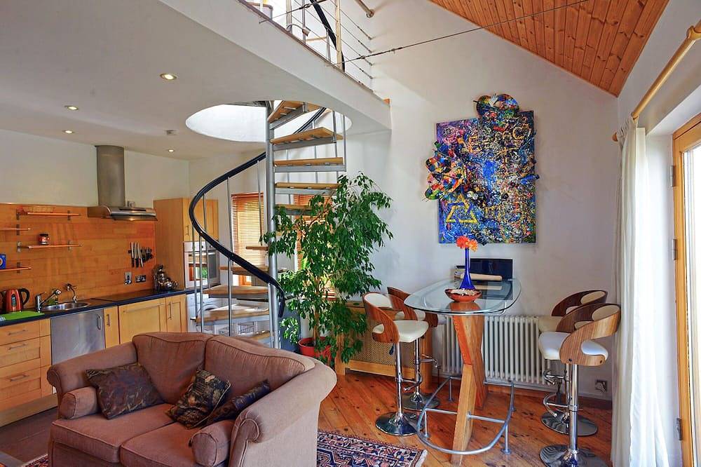 Ganze Wohnung, Croagh Patrick Apartment - Selbstversorger für 2-3 Personen am Bertra Strand, Westport, Mai in Croaghpatrick ED, County Mayo