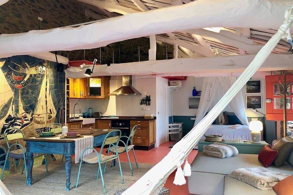 The Cliffs - Cala Porto do Val in O Vicedo, Costa de Galicia