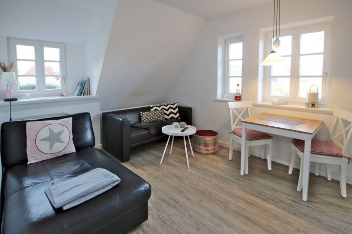 Ganze Wohnung, Ferienwohnung mit 2- Zimmern auf ca. 30m², Hyggelig in Wyk auf Föhr (Stadt), Wyk auf Föhr