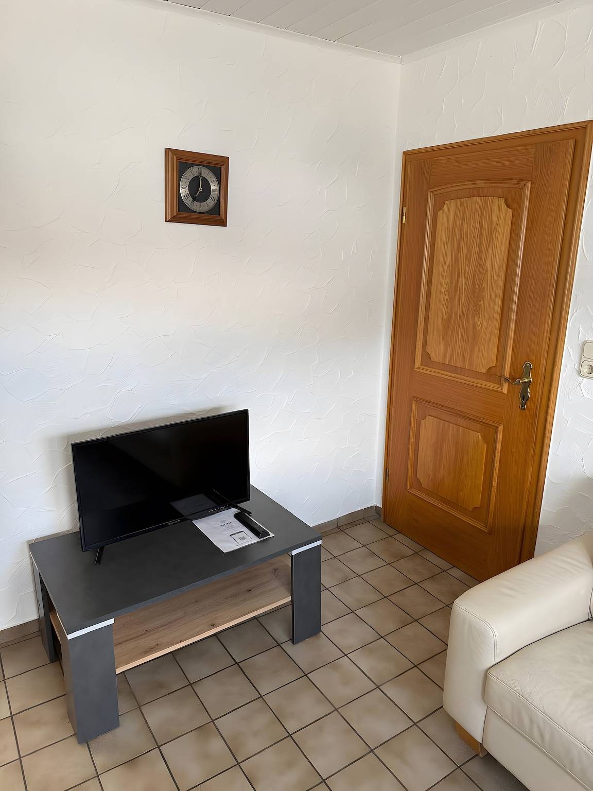 Ganze Wohnung, Apartment 'Monteure' mit gemeinsamer Terrasse und Wlan in Runkel, Landkreis Limburg-Weilburg