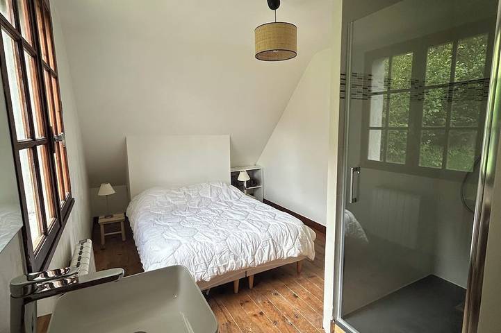 Location de vacances pour 6 personnes, avec jardin et terrasse à Estaing - 4