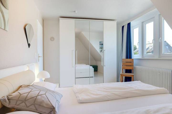 Ganze Wohnung, Reihenendhaus mit ca. 120 m², bietet zwei bis sechs Personen Platz in Keitum, Sylt (Gemeinde)