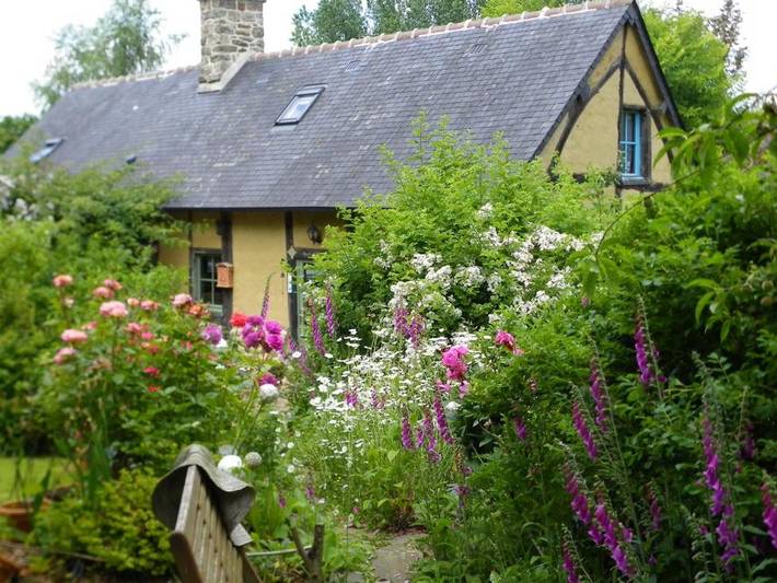 Gîte pour 6 personnes, avec Terrasse et Jardin