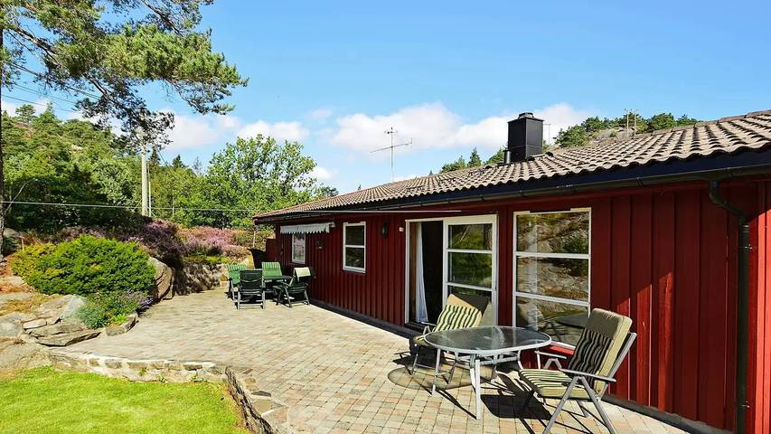Ferienhaus für 11 Personen, mit Garten in Arendal