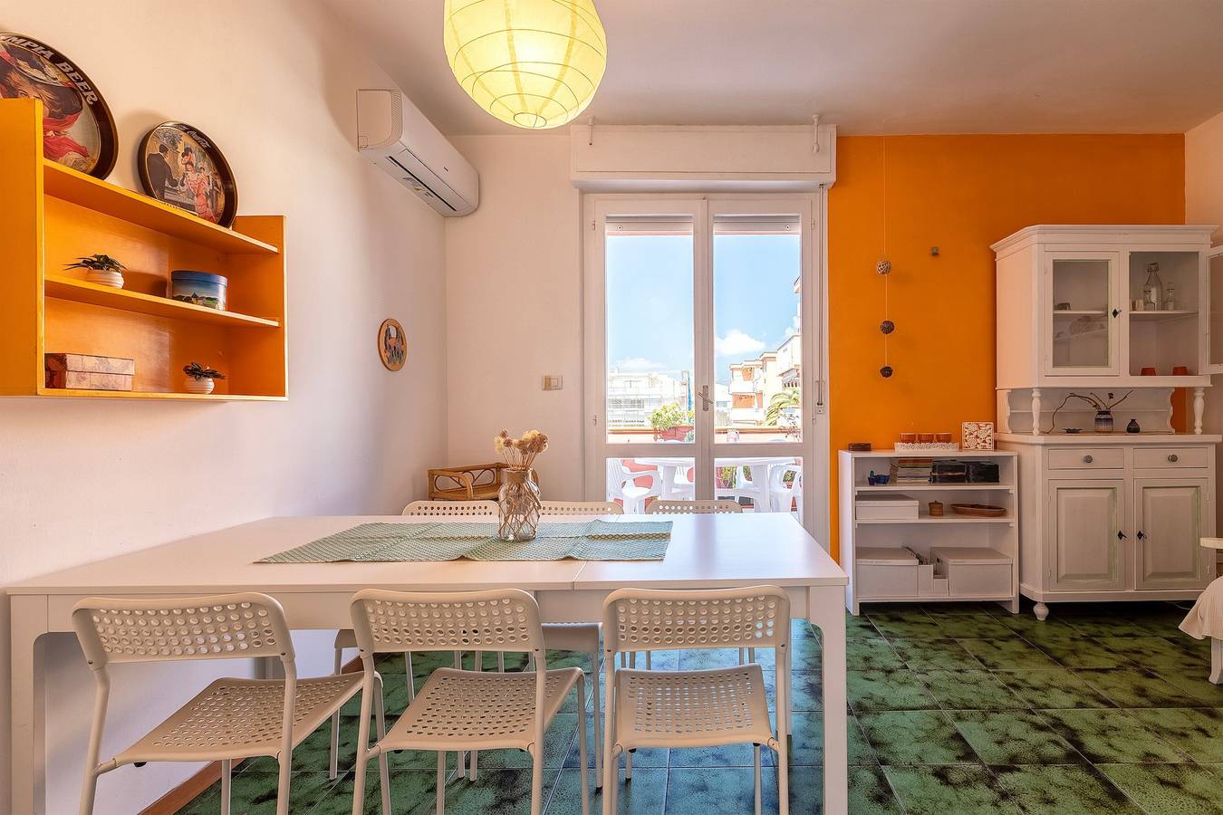 Hel leilighet, Apartment 'Smeraldina' with Private Terrace, Wi-Fi and Air Conditioning in La Pietraia, Alghero