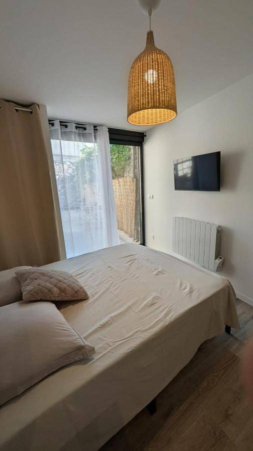 Gîte pour 2 personnes, avec Terrasse à Lagnieu - 4