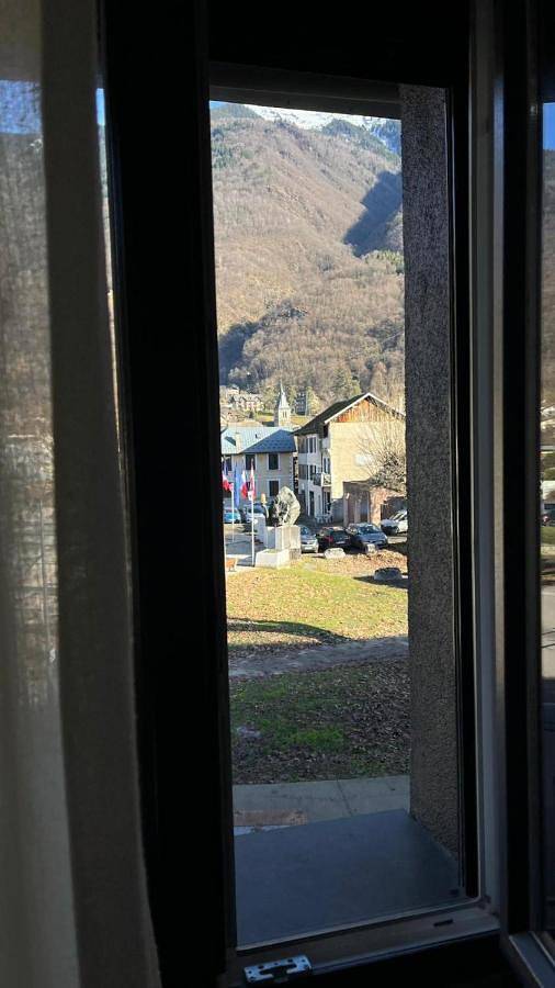 Gîte pour 6 personnes, avec Vue à Aiguebelle (Savoie)