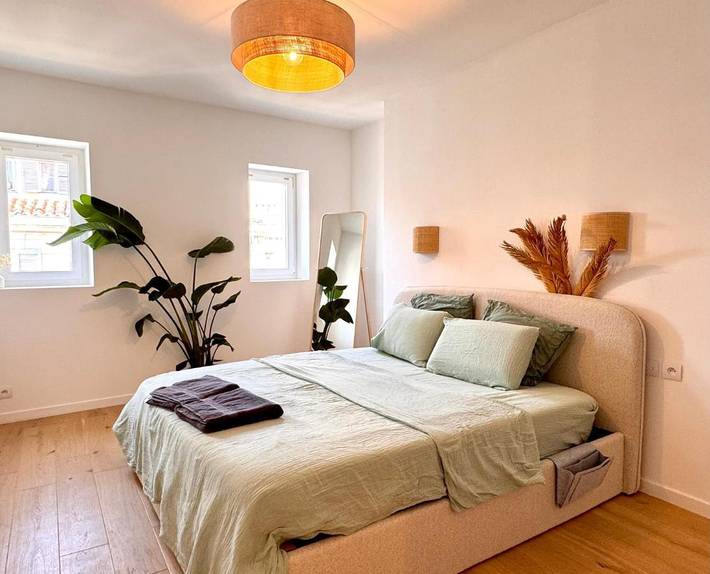 Gîte pour 4 personnes, avec vue et terrasse dans Office De Tourisme Et Des Congres De Marseille - 3