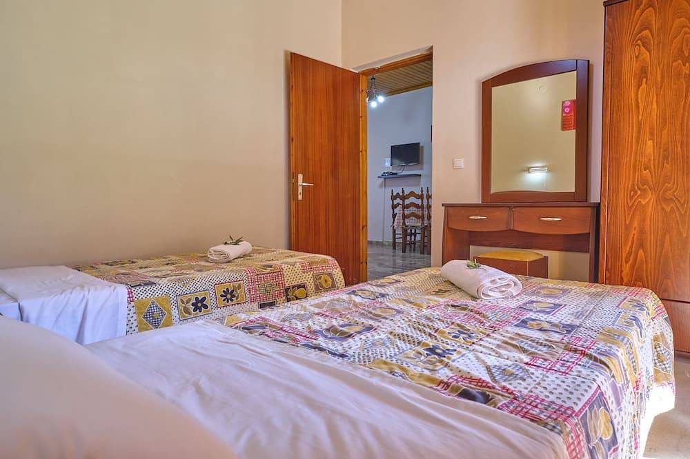 Entire apartment, Theodora Apartment 1 Agios Stefanos Corfu in Agios Stefanos Avliotes, Arillas