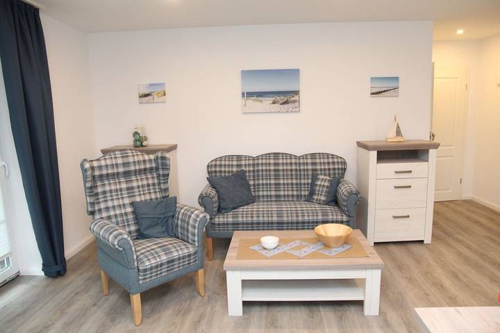 Ferienwohnung für 4 Personen, mit Garten und Terrasse in Krummhörn - 2