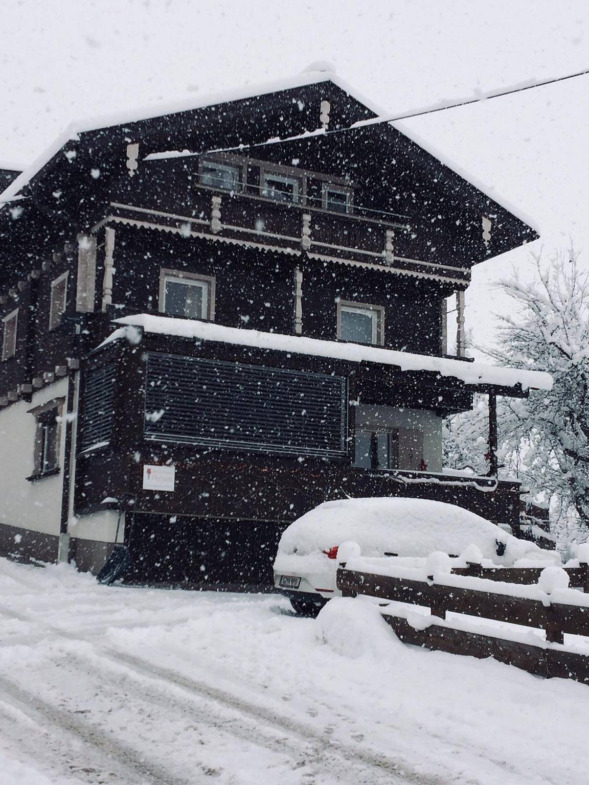 Entire holiday apartment, Appartement 2. Stock in Tux Alps, Fügen