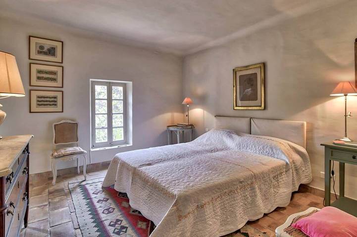 Location de vacances pour 8 personnes, avec terrasse et jardin à Cadenet - 4