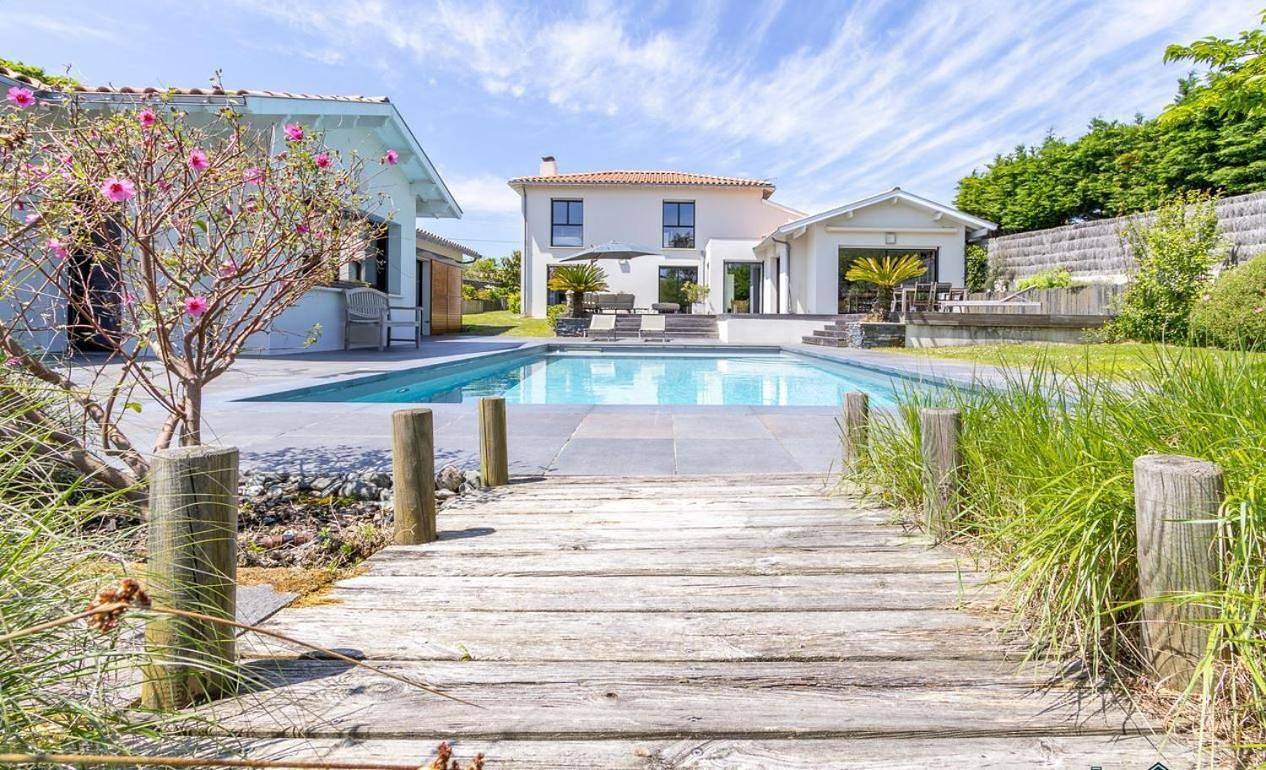 Deluxe Suite in Pornic, Côte de Jade