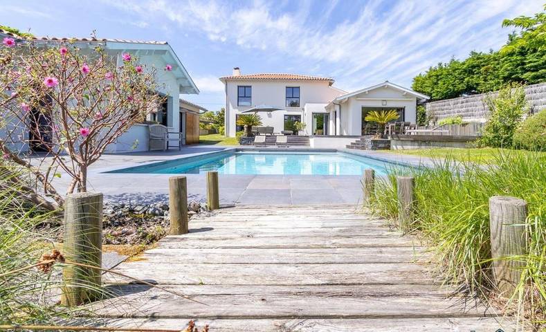 Maison d’hôte pour 2 personnes, avec vue ainsi que terrasse et piscine à Pornic - 2