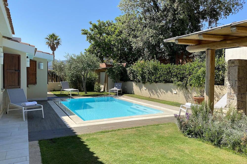Villassimius loc. Campulongu Villa mit Pool 350 Meter vom Strand entfernt in Villasimius, Cagliari Provinz