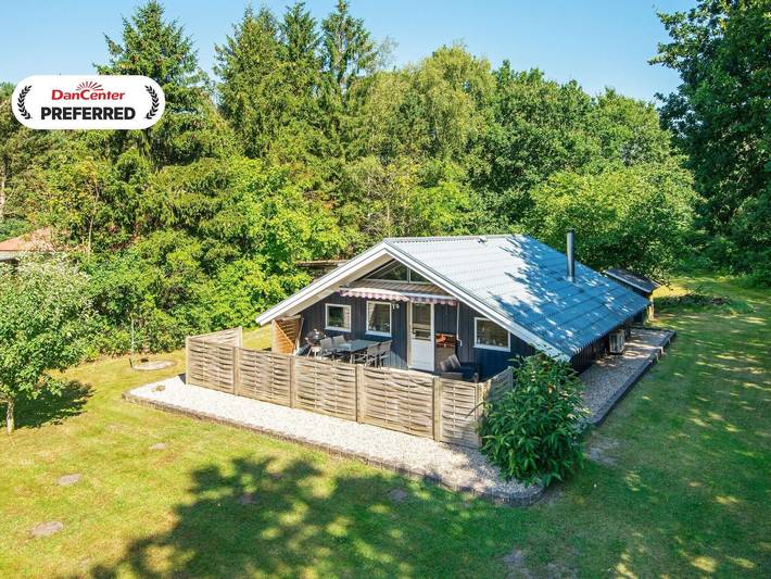 Ferienhaus für 4 Personen, mit Terrasse und Garten in Arrild