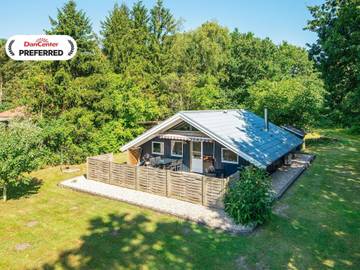 Ferienhaus für 4 Personen, mit Garten und Terrasse in Arrild