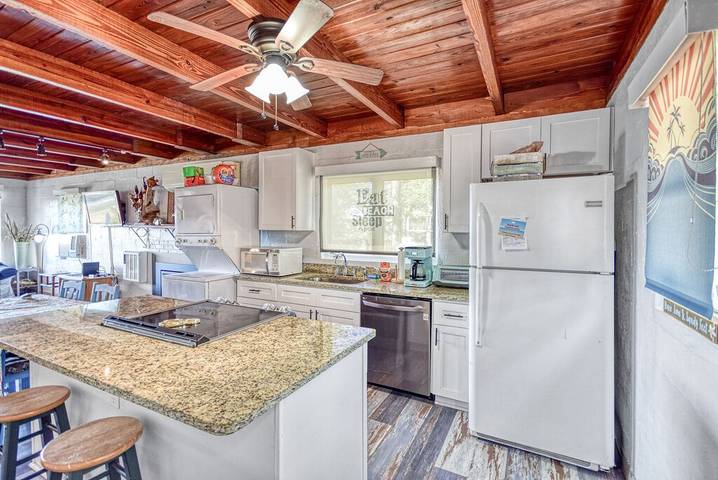 Cabin for 5 people, with terrace, with pets the Florida Panhandle