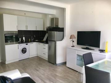 Gîte pour 4 personnes, avec vue dans Port du Cros de cagnes