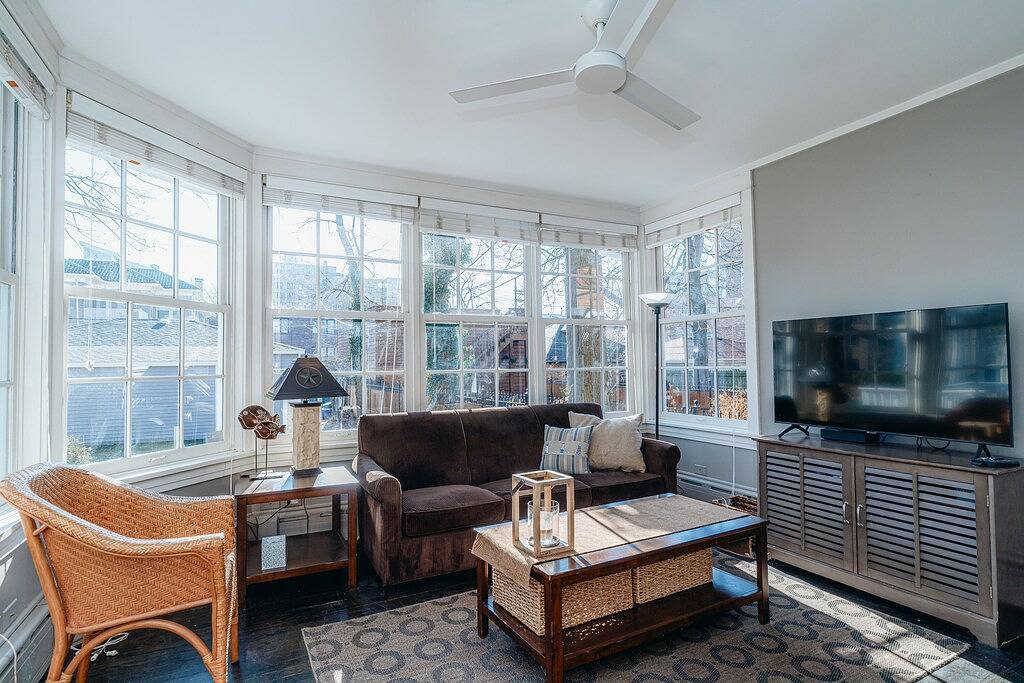 Only Urban Beach House in Chicago in Chicago, Cook County