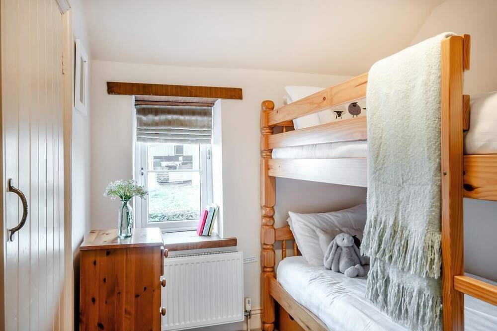 4 Bed in Whitwell (oc-c33501) in Niton and Whitwell, Isle of Wight