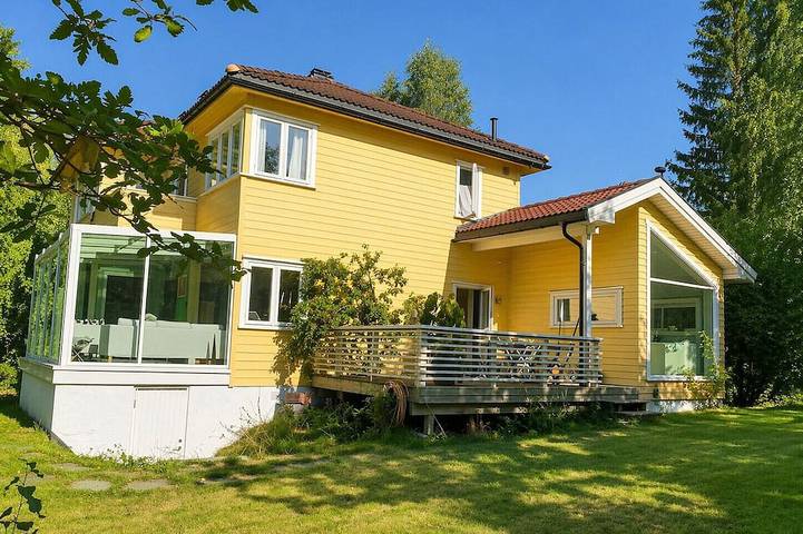 Ferienhaus für 8 Personen, mit Sauna und Garten