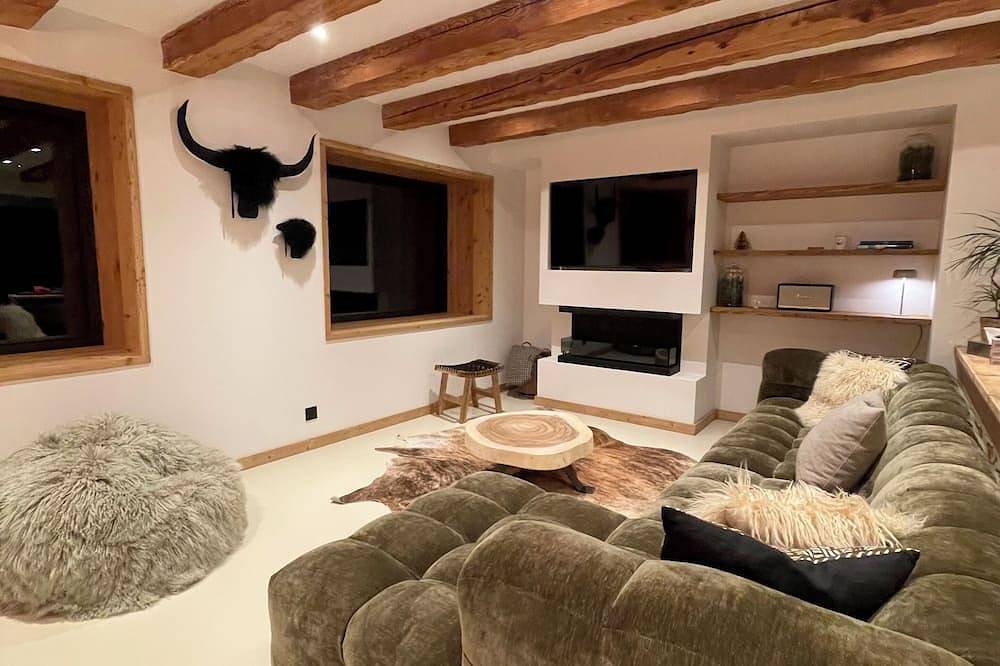 Chalet Mauricette- fully renovated in La Plagne, Ideal for Families in Mâcot-la-Plagne, La Plagne-Tarentaise