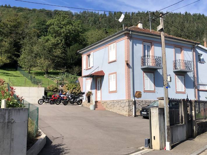 Gîte pour 6 personnes, avec terrasse