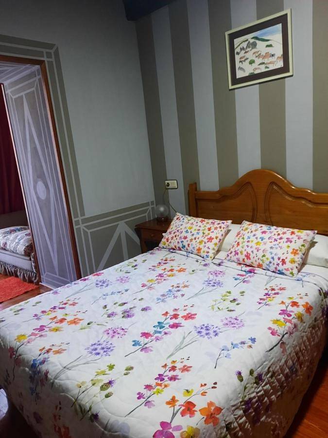 Casa rural para 2 personas, con Balcón y Terraza además de Jardín y Vistas en Posada de Valdeón - 2