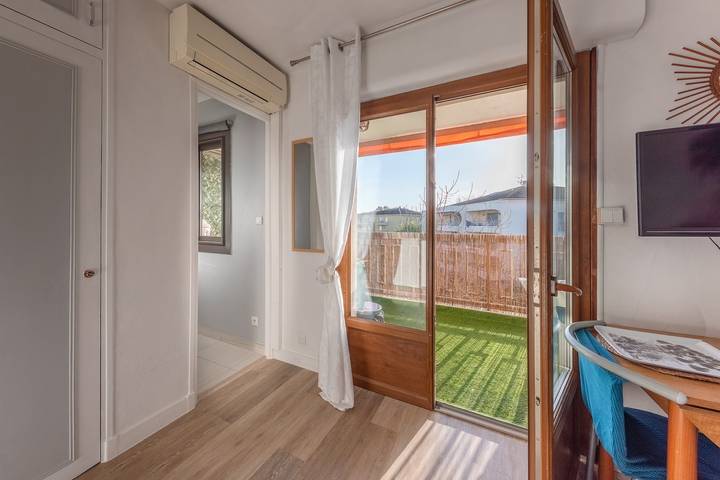 Appartement entier, Le Fabre Azur - 600 m de la plage, parking in Fréjus Plage, Fréjus