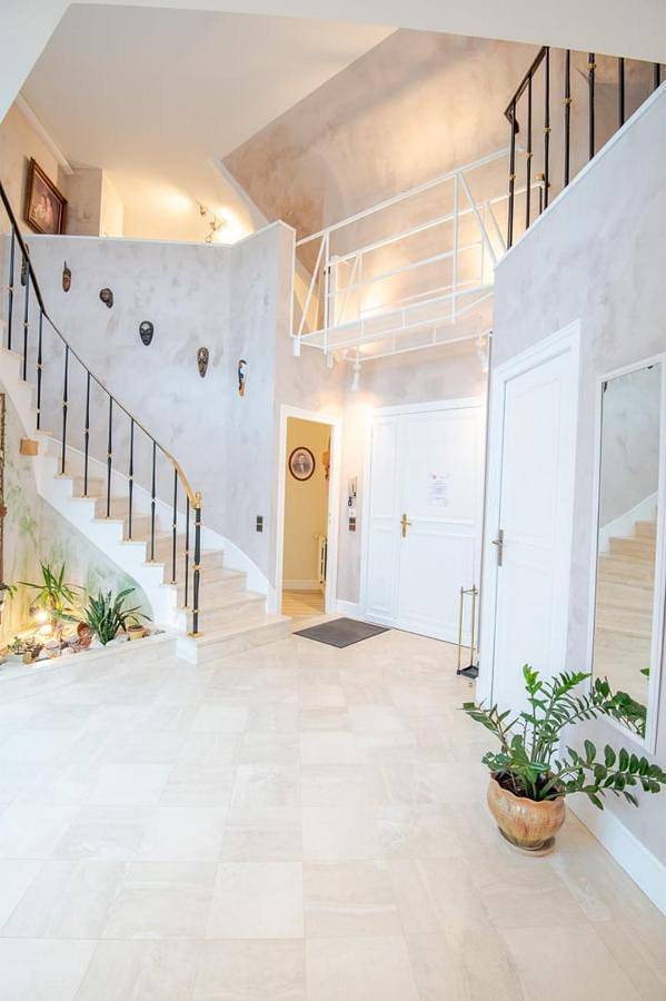 Location de vacances pour 8 personnes, avec piscine et jardin à Pocé-sur-Cisse - 4